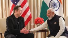 Musk tuži Modija, vlada briše vijesti, a satira postaje prijetnja. Što je s internetom u Indiji?