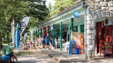 Jeftini smještaj na Jadranu ipak postoji: Ovdje puni pansion košta manje od 50 eura