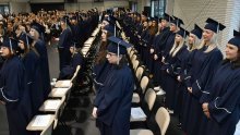 Vidljiv trend u društvu; žene su potplaćenije, znatno ih više diplomira i doktorira