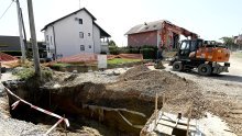 FOTO Sve se praši: Pogledajte kako teku radovi na Sarajevskoj u Zagrebu