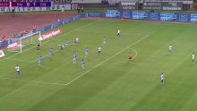 Svi su loptu već vidjeli u golu; pogledajte Livajinu priliku s pet metara
