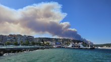 Turska zbog požara zatvorila jedan od najvažnijih morskih prolaza na svijetu