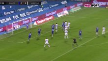 Maksimir je utihnuo nakon ovog udarca; pogledajte kako je greda spasila Dinamo protiv Vukovara