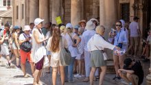 Turizam ove godine donio 15,5 milijardi eura, velika su očekivanja od posezone