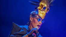 Pogledajte kako je izgledao spektakularni nastup neponovljive Grace Jones u pulskoj Areni
