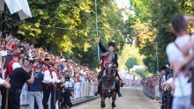Frano Talaja slavodobitnik je 310. Sinjske alke. Bulj razočaran državnim vrhom: 'Zvao sam i Sanadera'