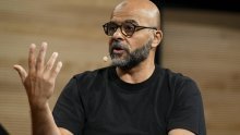Bivši Googleov direktor upozorava: AI distopija stiže već 2027.