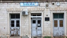 Pogledajte kolodvor u Šibeniku: Stanje je sramotno