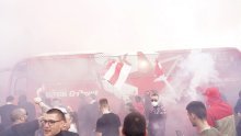 Zvezdine Delije pretukle Lechove navijače; pojavila se snimka 'noćnog lova' po autoputu