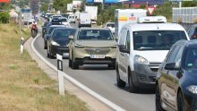 Velik zastoj u oba smjera između Baške vode i Makarske: Dogodila se teška nesreća