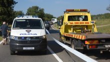 Motocilistica izgubila kontrolu nad vozilom, udarila u kameni zasjek i poginula na mjestu