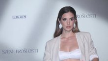 Atraktivna Blanka iz 'Sjena prošlosti', uživa na moru i osvaja izgledom u badiću