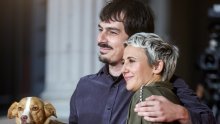 Brojne zvijezde šetale su crvenim tepihom u Sarajevu, ali on je mamio sve poglede