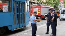 Zapalio se stari ZET-ov tramvaj; vozač ugasio požar