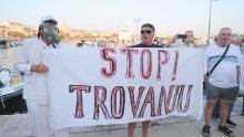 Brod s azbestom još stoji u Splitu: Vlada produljila vlasnicima rok za odlazak