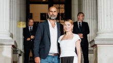 Popularna zvijezda 'Kumova' na crveni tepih izašla sa suprugom kojeg rijetko viđamo