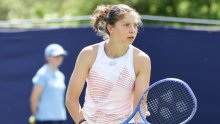 Antonia Ružić poražena u drugom kolu Pekinga: 18. tenisačica svijeta rutinski slavila