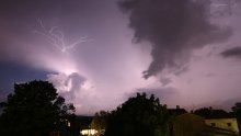 Nevrijeme pogodilo Istru, u Umagu pala tuča