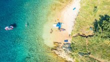 S razlogom je zovu 'rajska plaža': Ovaj magični komadić Jadrana nešto je posebno