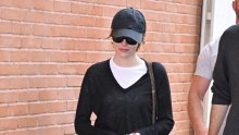 Uskočila u hit sandale sezone: Emma Stone donijela njujorški chic na ulice Venecije