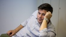 Sretne vijesti u domu HRT-ovog voditelja: Otkrio spol druge bebe i termin dolaska