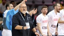 Srpski trener napravio show na Eurobasketu. 'Da ne koristim sad ružne riječi...'