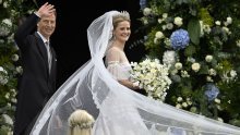 Princezina vjenčanica ostavlja bez daha, vrijedi je pogledati iz svakog kuta