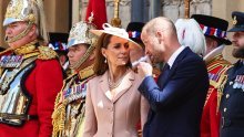 Privatnost je prioritet: Kako su se Kate Middleton i princ William uspjeli sakriti na ljetovanju?