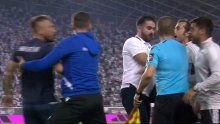 Pogledajte kaos i koškanje nakon derbija Hajduka i Rijeke! Padali su i crveni kartoni