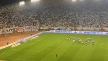 Pogledajte kako je Torcida ispratila igrače Hajduka nakon remija s Rijekom