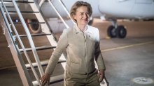 Avionu Ursule von der Leyen tijekom leta blokiran GPS, sumnja pala na Rusiju
