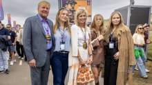 Hit sandale i najpoželjnije tenisice: Lijepa kraljica i princeze nikog ne ostavljaju ravnodušnim