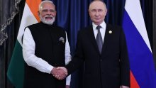 Putin i Modi rame uz rame: Indija kupuje još ruskih raketnih sustava