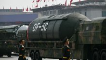 Kina na paradi pokazala novo oružje: Pogledajte kako izgledaju moćne rakete i dronovi