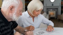 Pet ranih znakova Alzheimerove bolesti koje nikako ne smijete ignorirati