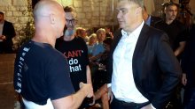 Milanović nenajavljeno stigao na Fališ u Šibeniku, publika ga dočekala pljeskom