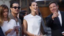Haljina iz snova: Djevojka Lea DiCaprija ukrala show na premijeri njegova novog filma