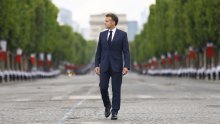 Tihi hladni rat u Francuskoj: Odletio je još jedan premijer, a hoće li i Macron?