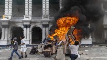 Izgorjela zgrada nepalske vlade: Vojnici na ulicama, uveden neograničeni policijski sat