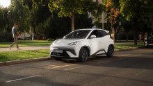 Isprobali smo BYD Dolphin Surf: Tih i okretan električni auto stvoren za gradske ulice