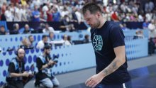 Luka Dončić nakon bolnog poraza Slovenije napisao samo jednu riječ