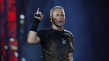 Thompsonova obitelj u slavljeničkom raspoloženju, danas im je poseban dan