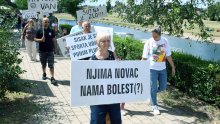 U Sisku prosvjeduju protiv opasne troske: 'Tražimo izmještanje industrije otpada'