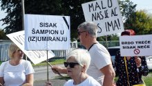 Fond za zaštitu okoliša nakon prosvjeda: Otpad koji stiže u Sisak nije opasan