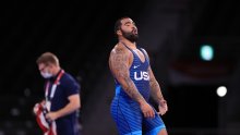 Olimpijski prvak debitirao u MMA i brutalno demolirao protivnika