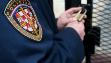 Inspektori u šumi pronašli više od stotinu stabljika marihuane, 'uzgajivač' u istražnom zatvoru