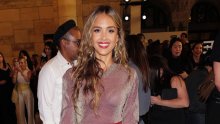 Jessica Alba ima dobitan stajling: Teško je reći što je bolje - suknja, torba ili cipele