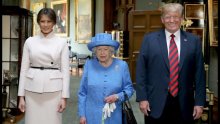 Evo čime je kraljica Elizabeta II. 'nahranila' Donalda i Melaniju Trump