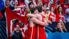 Zbog ove fotografije objavljene u 2 ujutro Turci su otpustili zaposlenika košarkaškog saveza