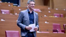 U Saboru žustra rasprava o sestrama iz Rumunjske